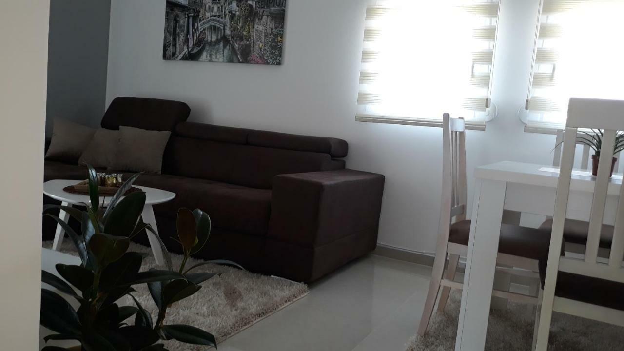 Apartmani Stijepovic بودغوريتْسا المظهر الخارجي الصورة
